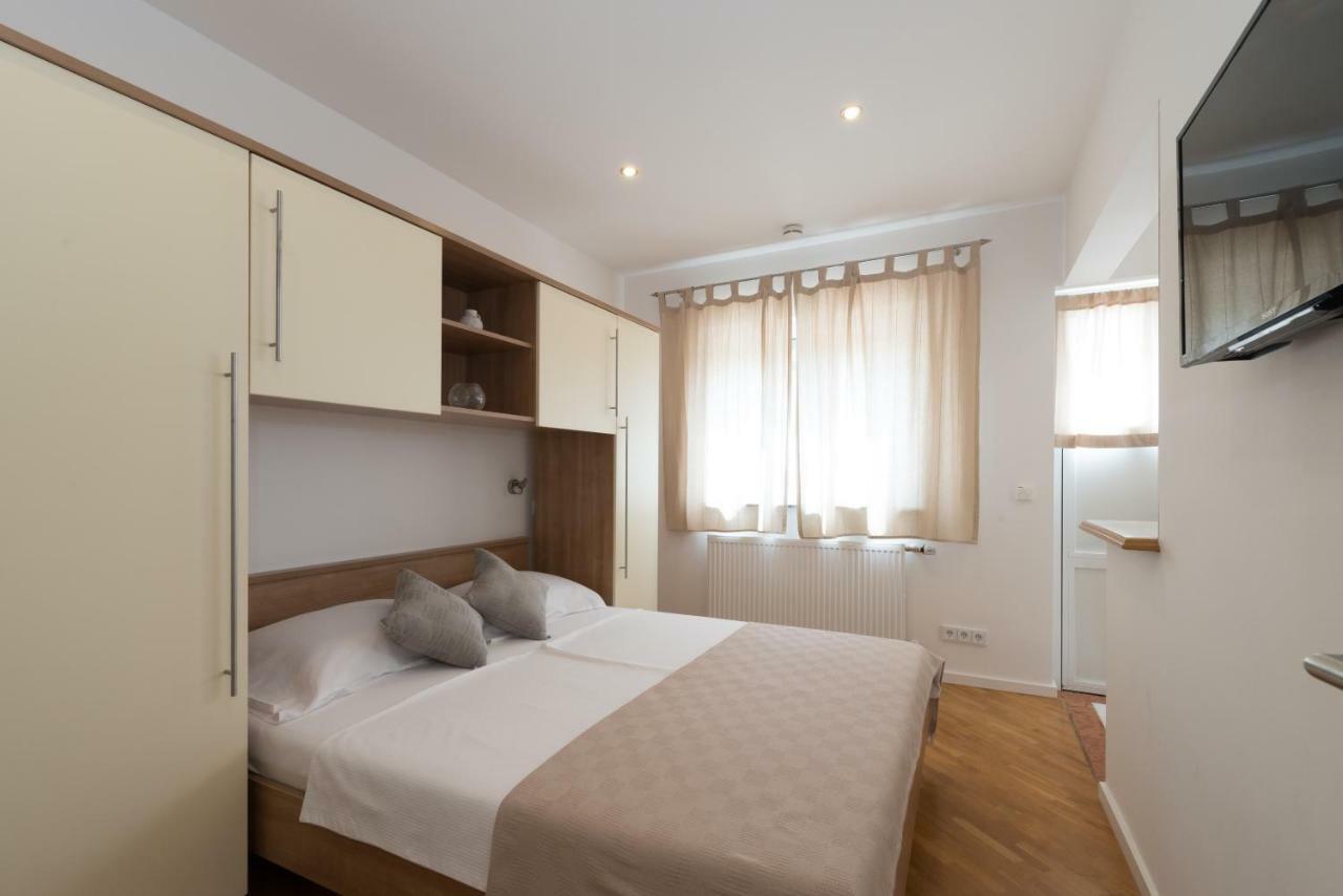 Katy & David Apartments Zadar Bagian luar foto